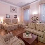 Revedin 4*