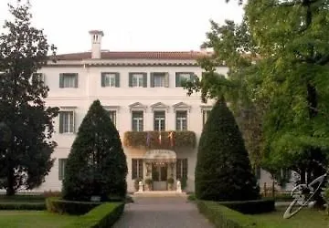 Revedin Ξενοδοχείο
